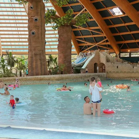 Insolites, Les Ormes, Bed & Breakfast Epiniac