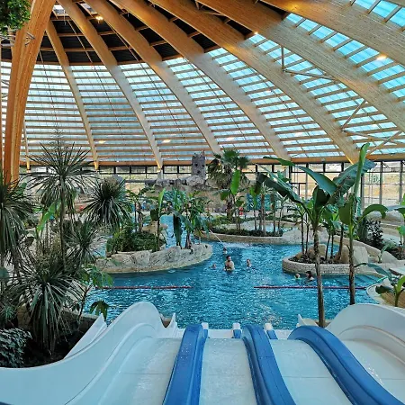 Insolites, Les Ormes, Bed & Breakfast